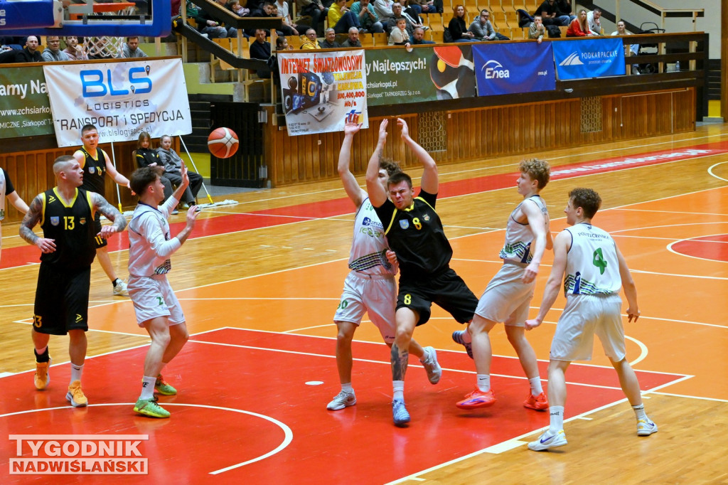 Wygrana MKKS Siarka Tarnobrzeg z AZS Politechniką Rzeszów