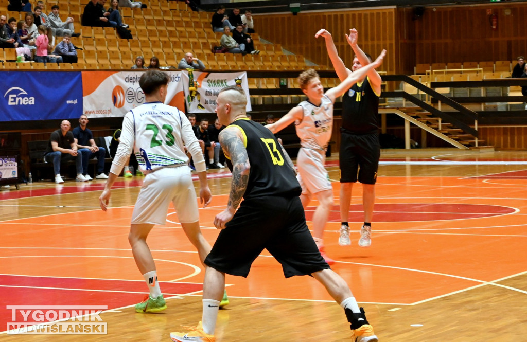 Wygrana MKKS Siarka Tarnobrzeg z AZS Politechniką Rzeszów