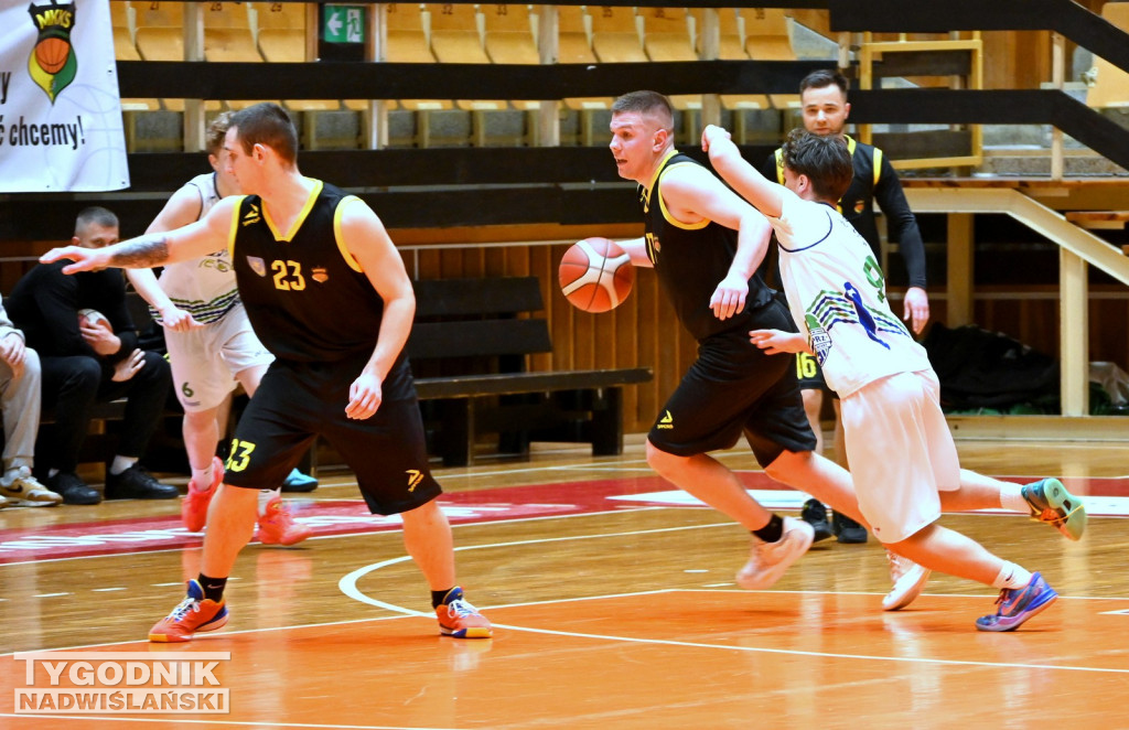 Wygrana MKKS Siarka Tarnobrzeg z AZS Politechniką Rzeszów