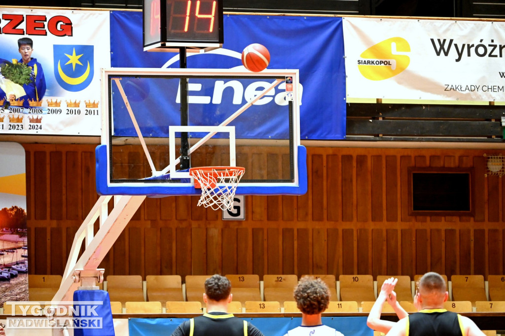 Wygrana MKKS Siarka Tarnobrzeg z AZS Politechniką Rzeszów