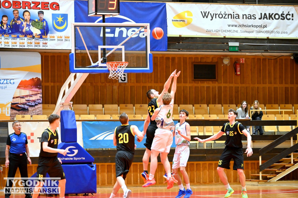 Wygrana MKKS Siarka Tarnobrzeg z AZS Politechniką Rzeszów