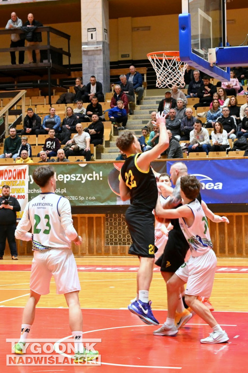 Wygrana MKKS Siarka Tarnobrzeg z AZS Politechniką Rzeszów
