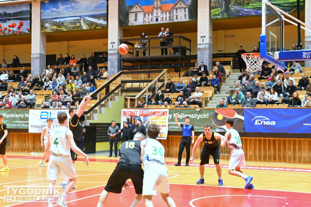 Wygrana MKKS Siarka Tarnobrzeg z AZS Politechniką Rzeszów
