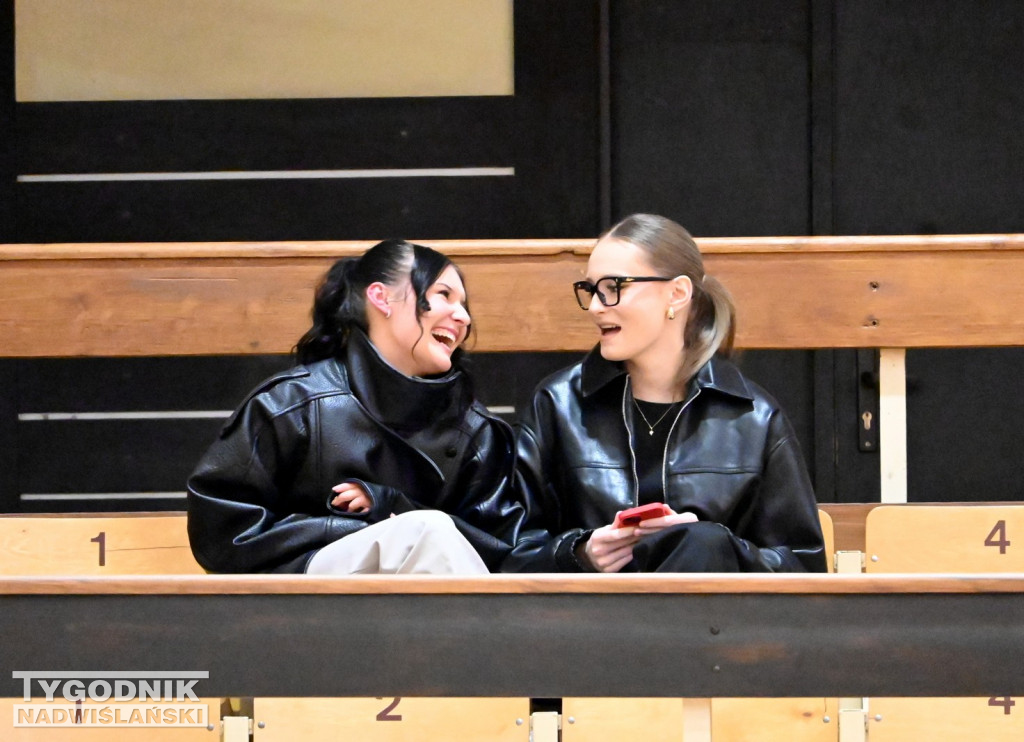 Kibice na meczu koszykarzy Siarki Tarnobrzeg