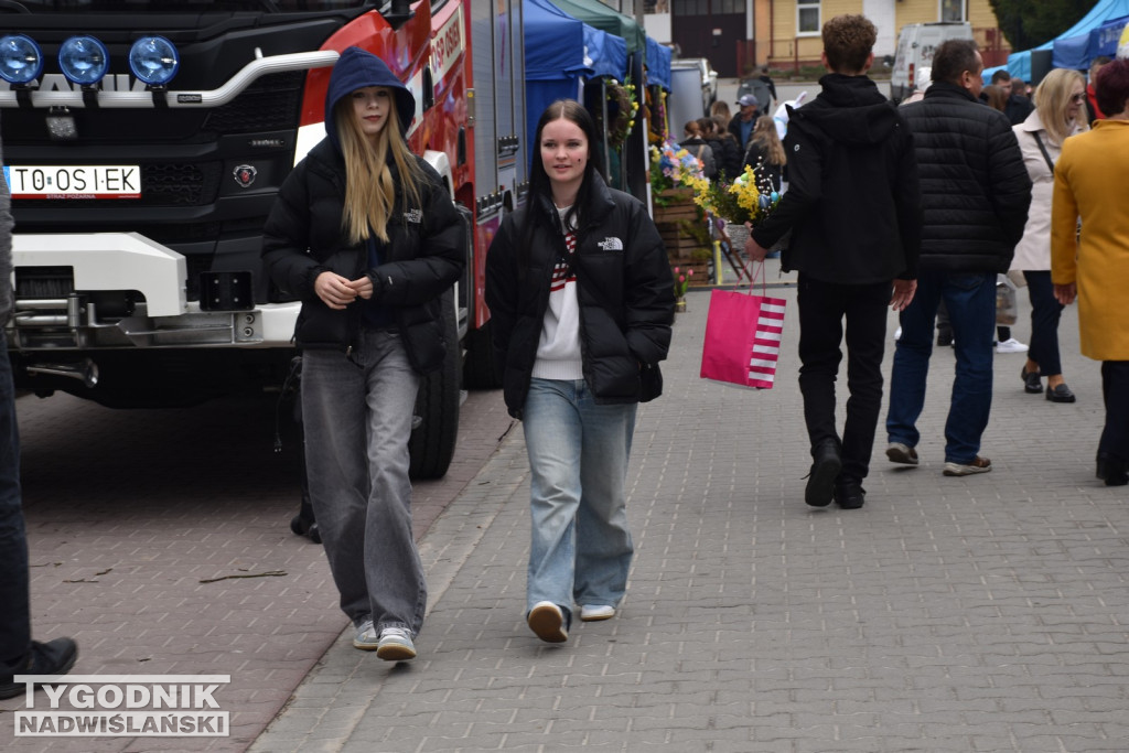 Jarmark świąteczny w Osieku
