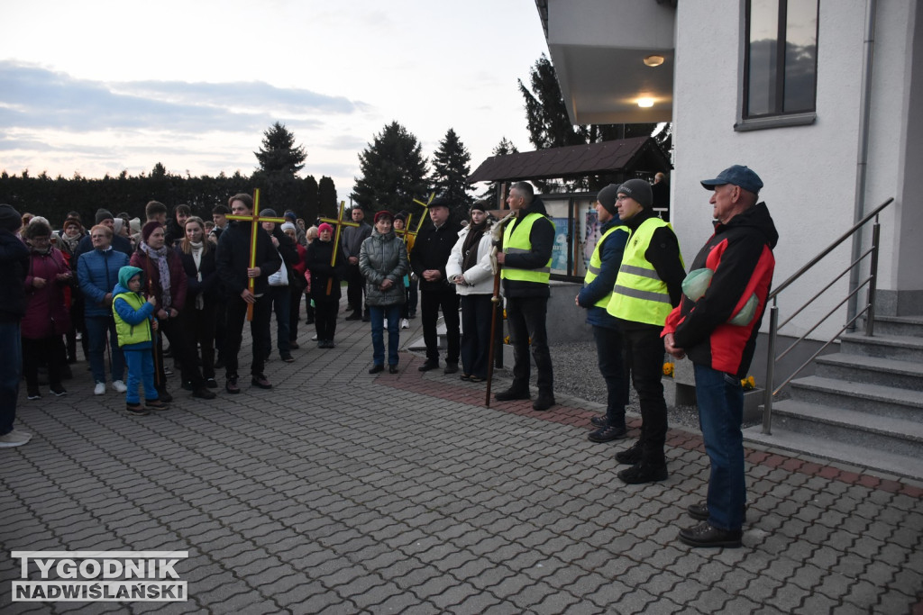 Plenerowa Droga Krzyżowa w Jadachach