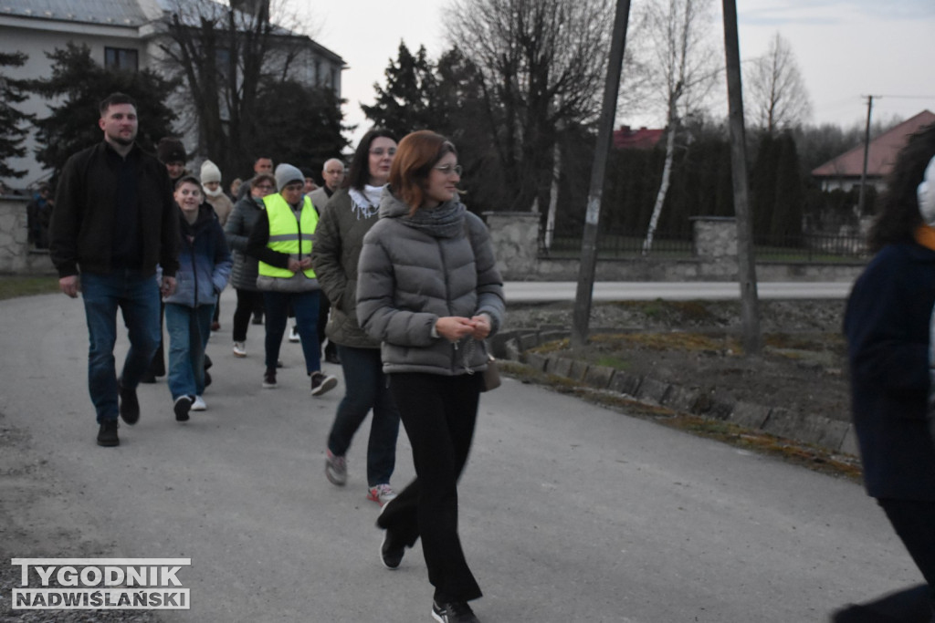 Plenerowa Droga Krzyżowa w Jadachach