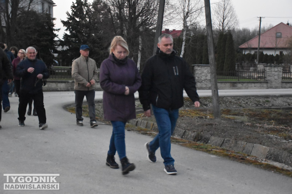 Plenerowa Droga Krzyżowa w Jadachach