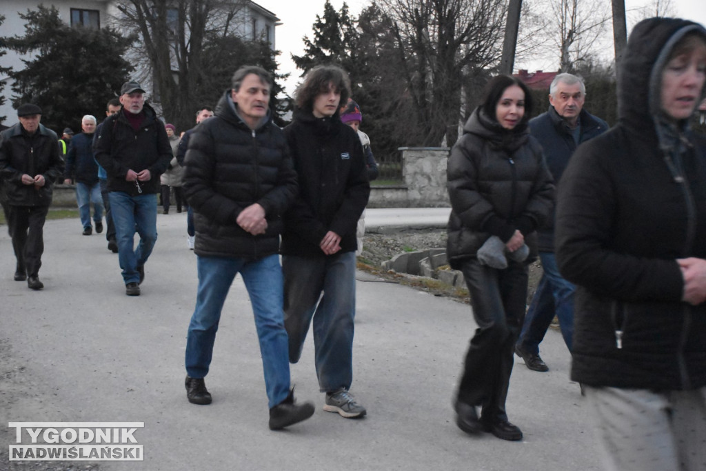 Plenerowa Droga Krzyżowa w Jadachach