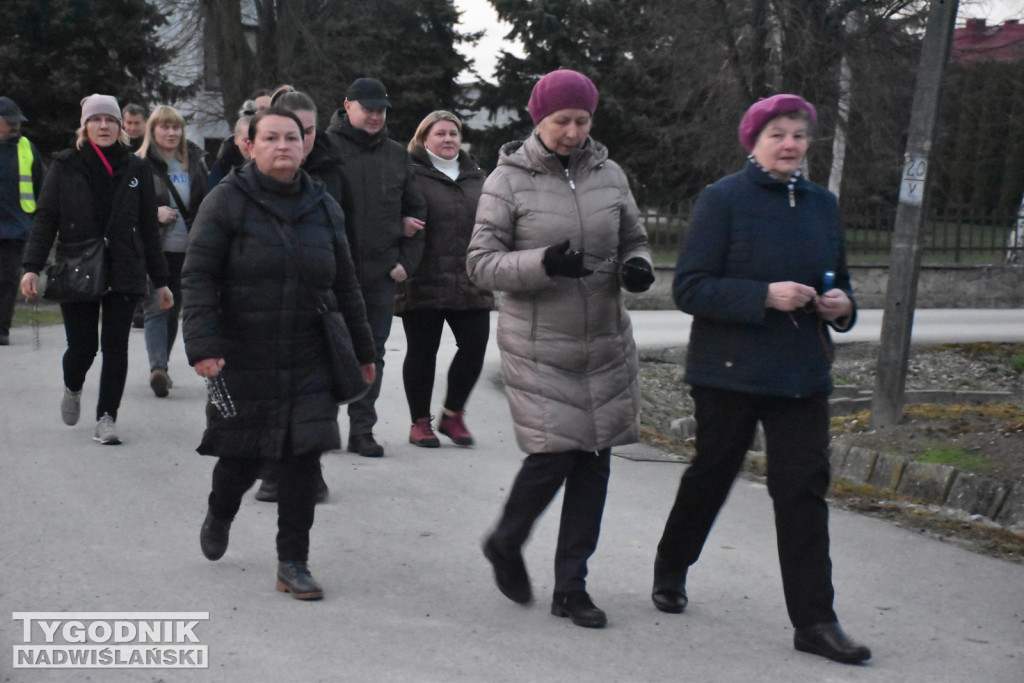 Plenerowa Droga Krzyżowa w Jadachach