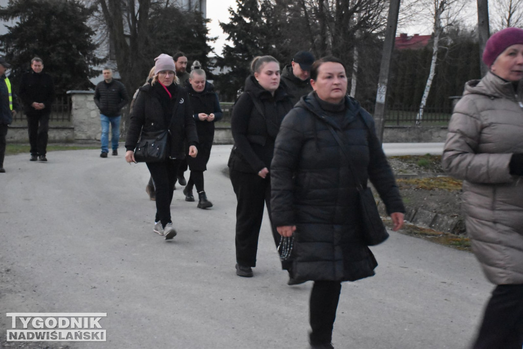 Plenerowa Droga Krzyżowa w Jadachach