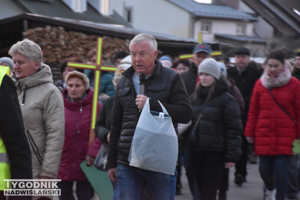 Plenerowa Droga Krzyżowa w Jadachach
