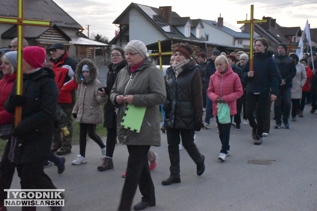Plenerowa Droga Krzyżowa w Jadachach