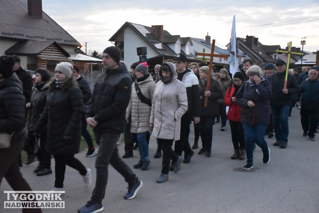 Plenerowa Droga Krzyżowa w Jadachach