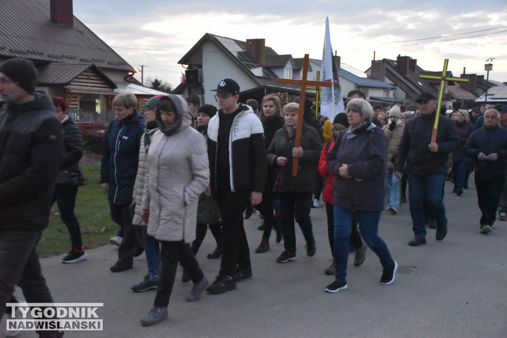 Plenerowa Droga Krzyżowa w Jadachach