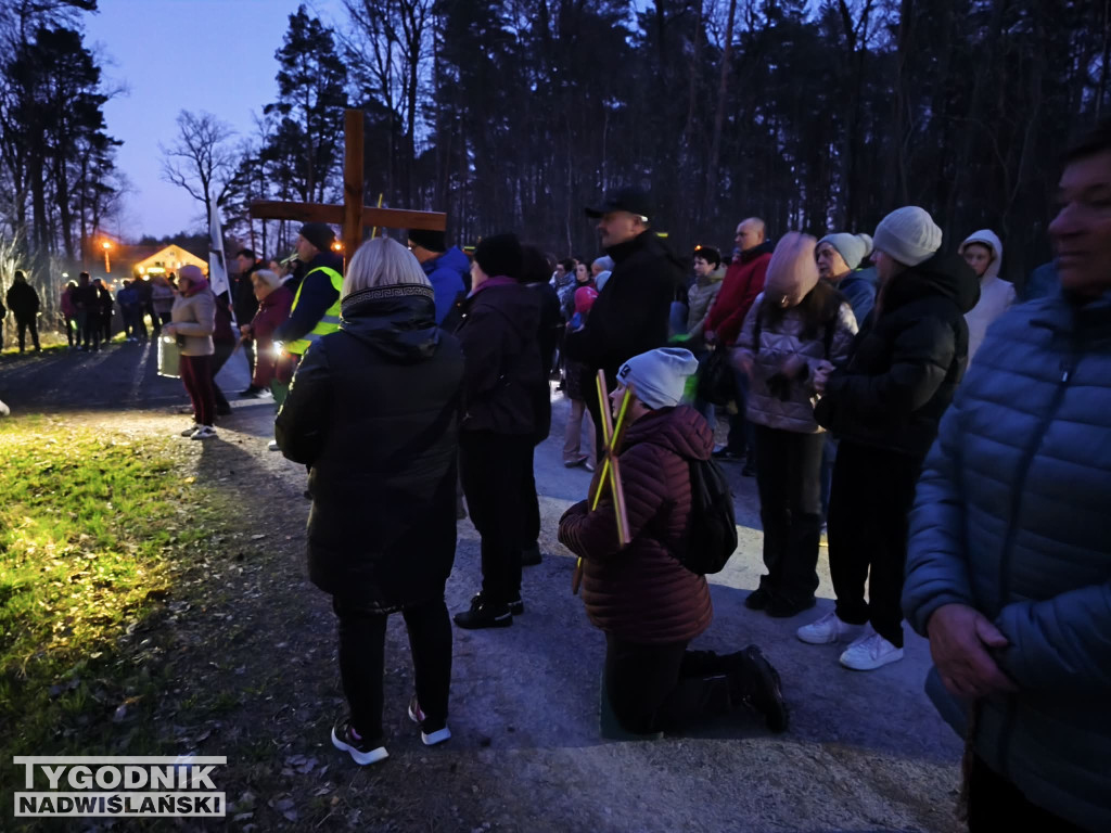 Plenerowa Droga Krzyżowa w Jadachach