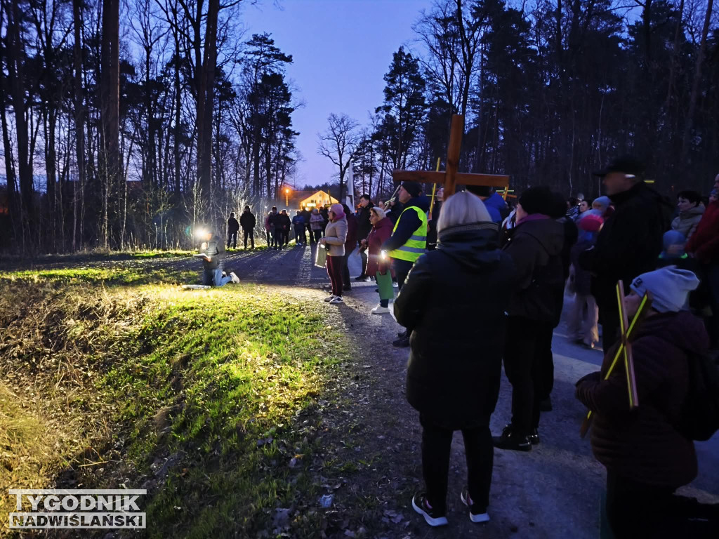 Plenerowa Droga Krzyżowa w Jadachach