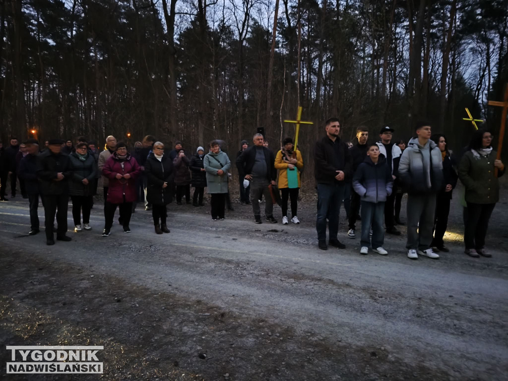 Plenerowa Droga Krzyżowa w Jadachach