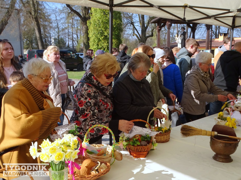 Święcenie pokarmów w tarnobrzeskich kościołach 2026