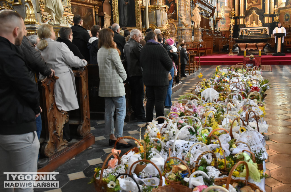 Święcenie pokarmów w sandomierskich kościołach