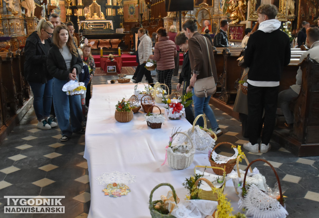 Święcenie pokarmów w sandomierskich kościołach