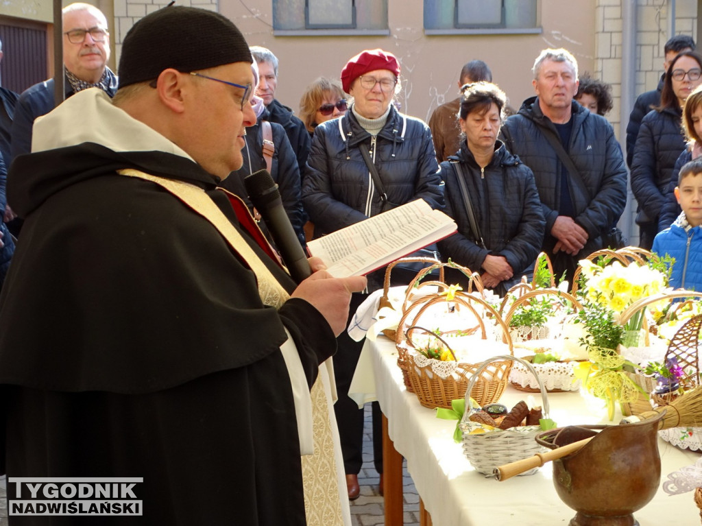 Święcenie pokarmów u Dominikanów w Tarnobrzegu