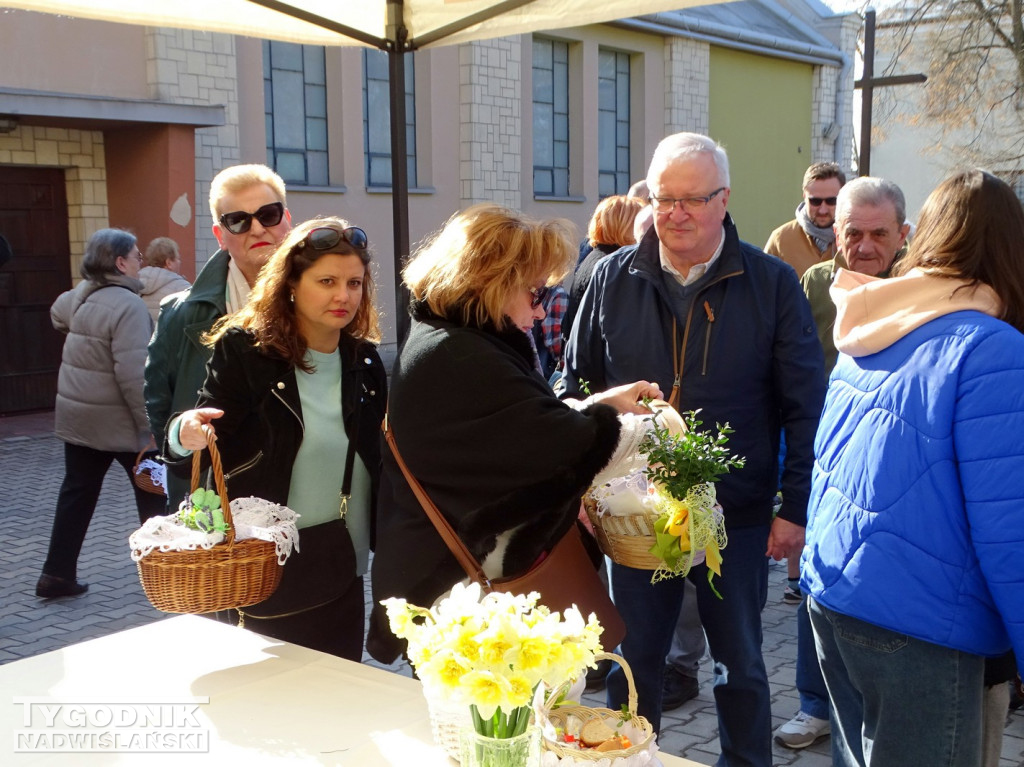 Święcenie pokarmów u Dominikanów w Tarnobrzegu
