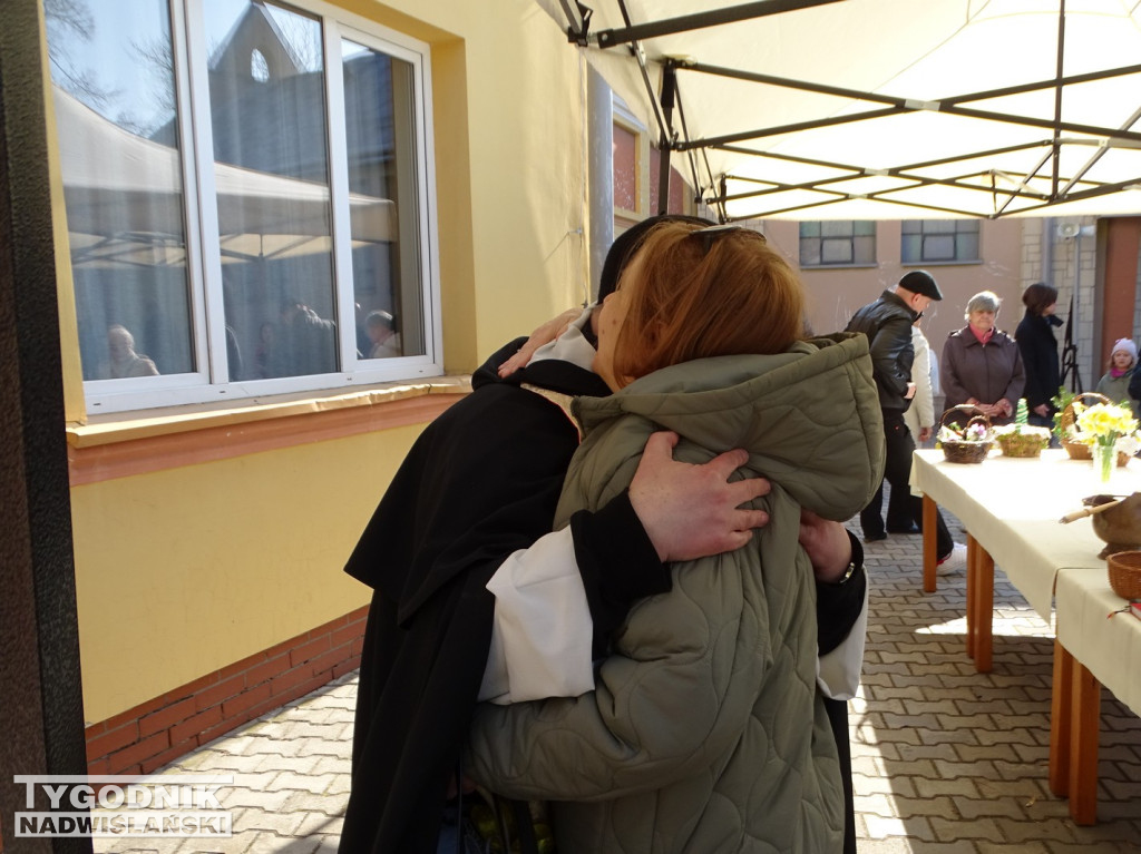 Święcenie pokarmów u Dominikanów w Tarnobrzegu