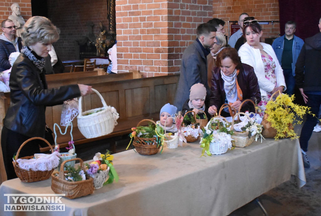 Święcenie pokarmów w sandomierskich kościołach