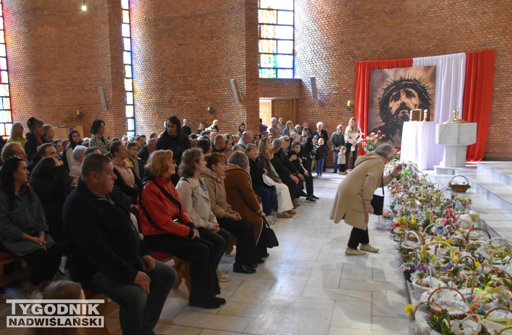 Święcenie pokarmów w sandomierskich kościołach