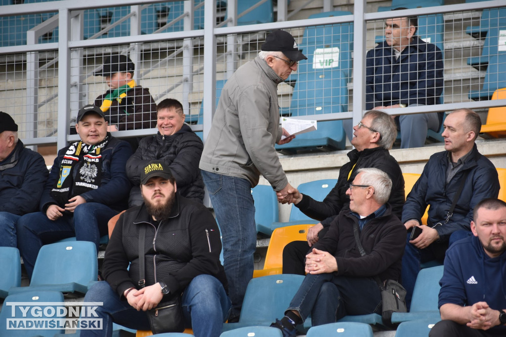 Zdjęcia kibiców mecz Siarka - Wisłoka