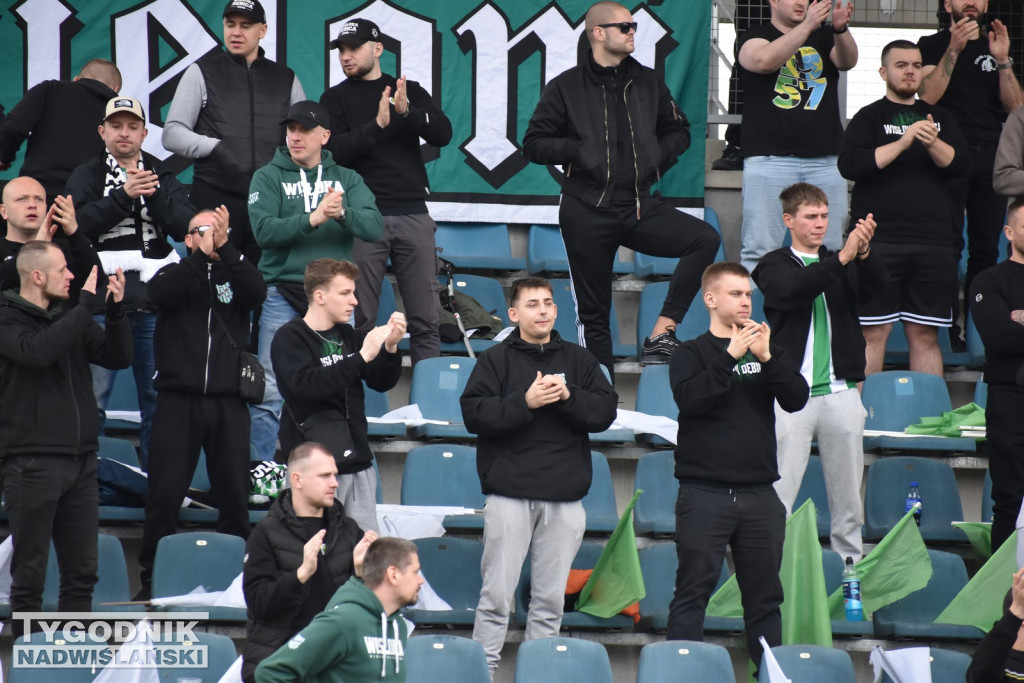Zdjęcia kibiców mecz Siarka - Wisłoka
