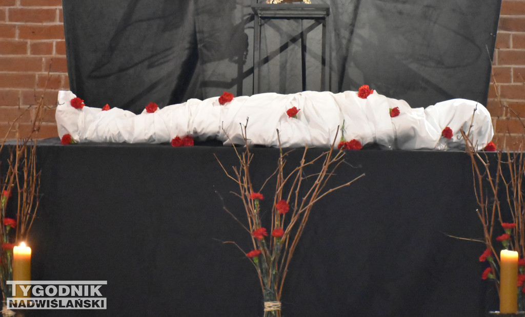 Groby Pańskie w sandomierskich kościołach