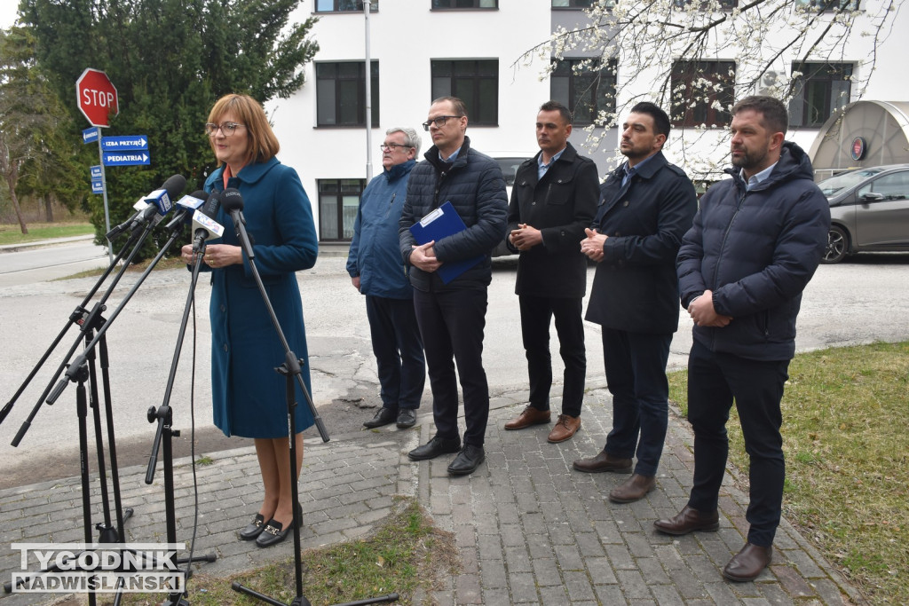 Konferencja posłów PiS