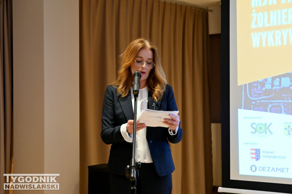 Promocja książki w SOK w Nowej Dębie