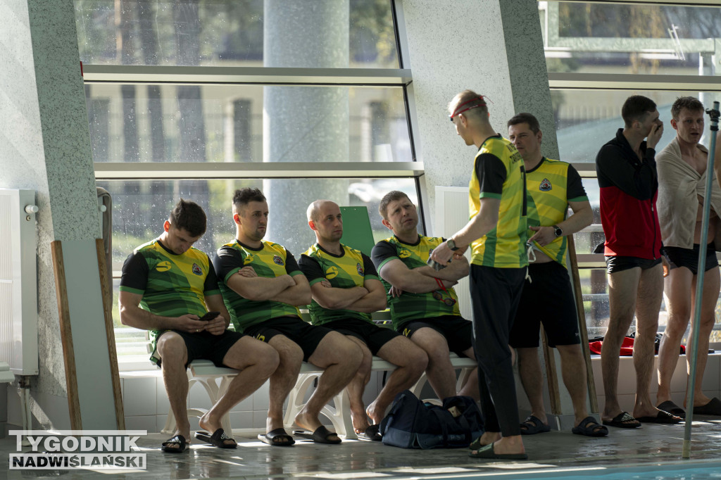 XII Mistrzostwa Strażaków w pływaniu