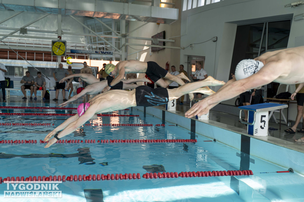 XII Mistrzostwa Strażaków w pływaniu