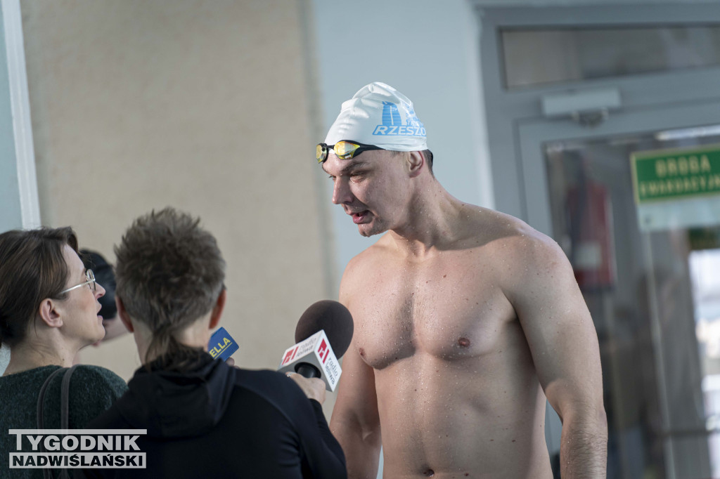 XII Mistrzostwa Strażaków w pływaniu