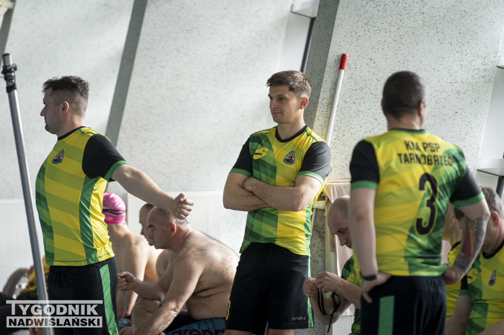 XII Mistrzostwa Strażaków w pływaniu