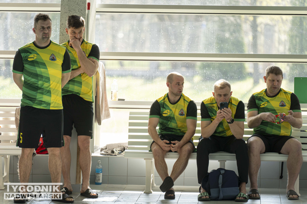 XII Mistrzostwa Strażaków w pływaniu