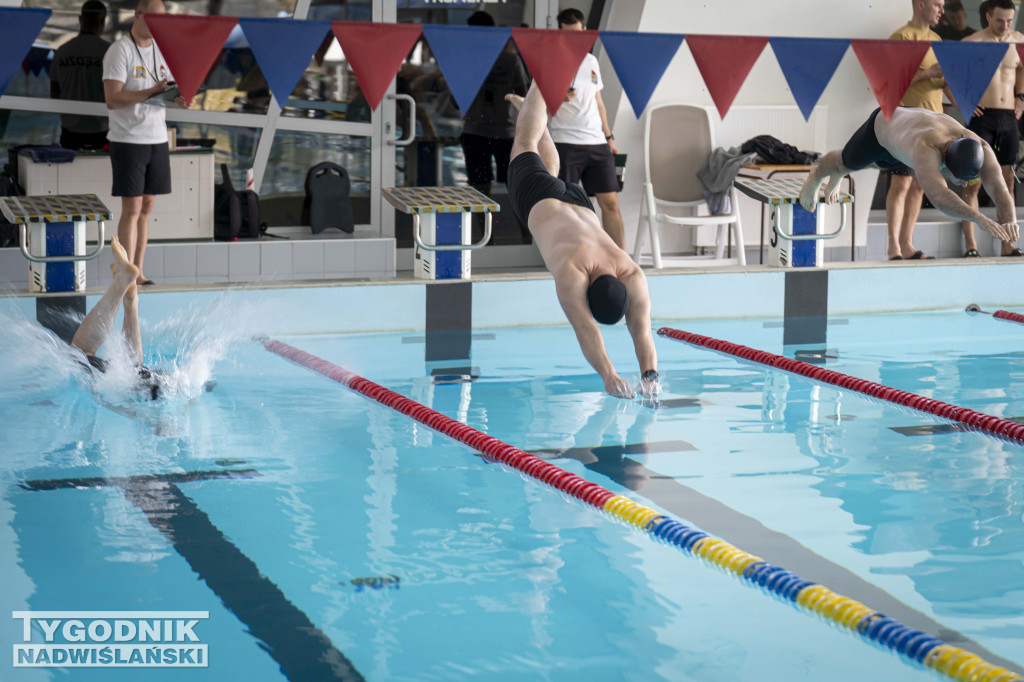 XII Mistrzostwa Strażaków w pływaniu