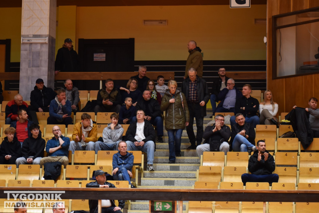 Kibice na meczu Siarka - Astoria