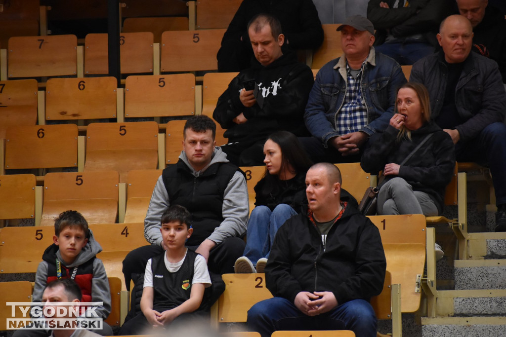 Kibice na meczu Siarka - Astoria