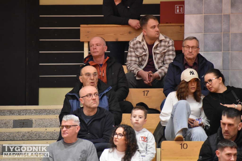 Kibice na meczu Siarka - Astoria