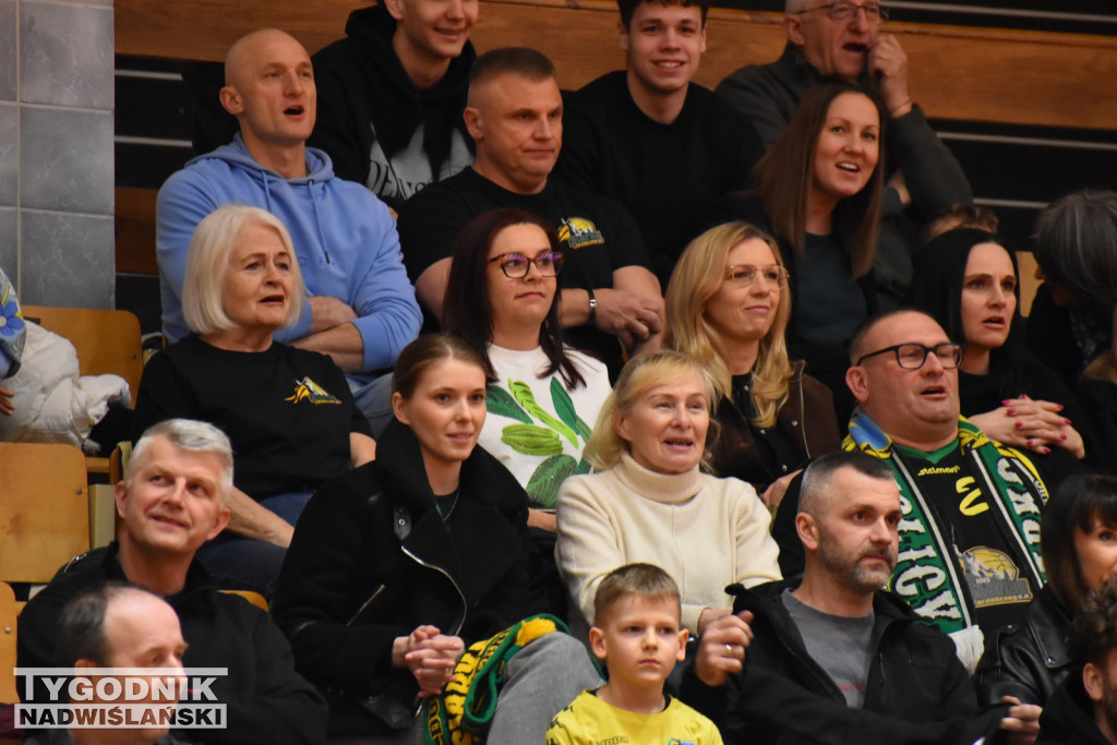 Kibice na meczu Siarka - Astoria