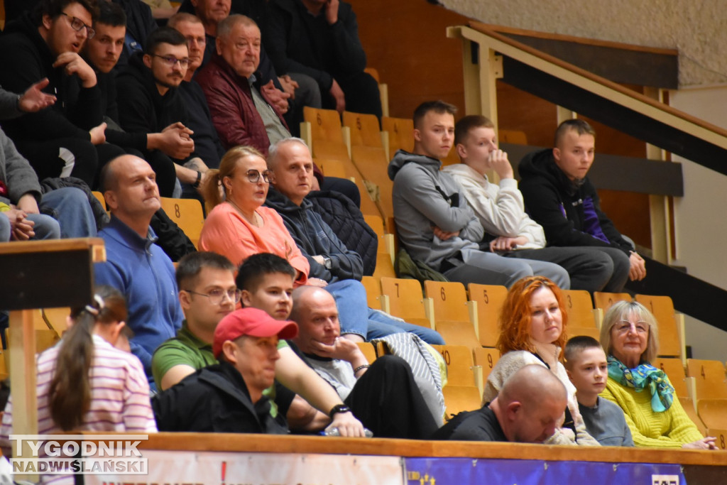 Kibice na meczu Siarka - Astoria