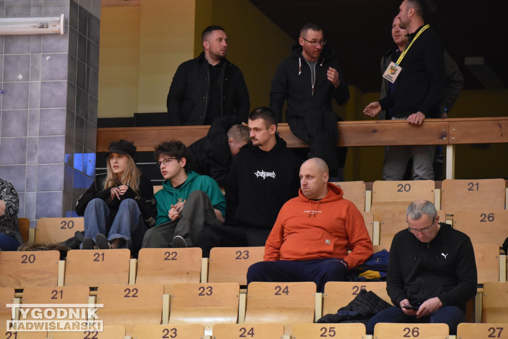 Kibice na meczu Siarka - Astoria