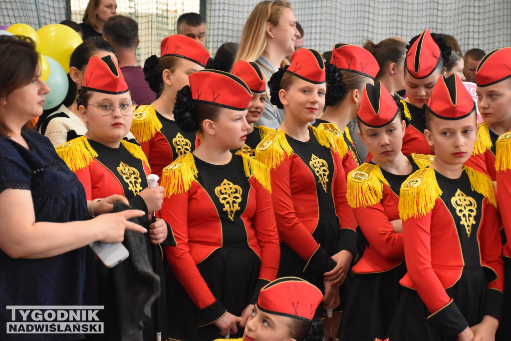 Mistrzostwa Polski mażoretek w Chmielowie