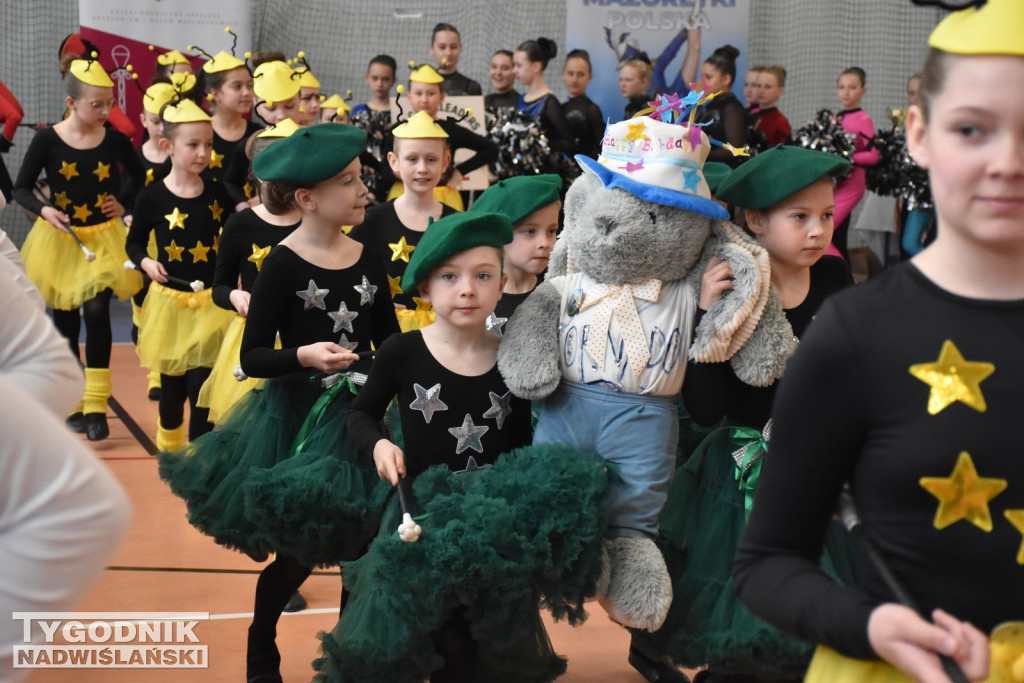 Mistrzostwa Polski mażoretek w Chmielowie
