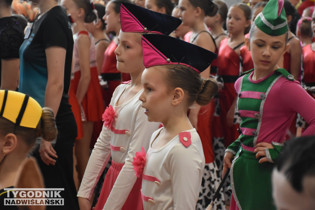 Mistrzostwa Polski mażoretek w Chmielowie